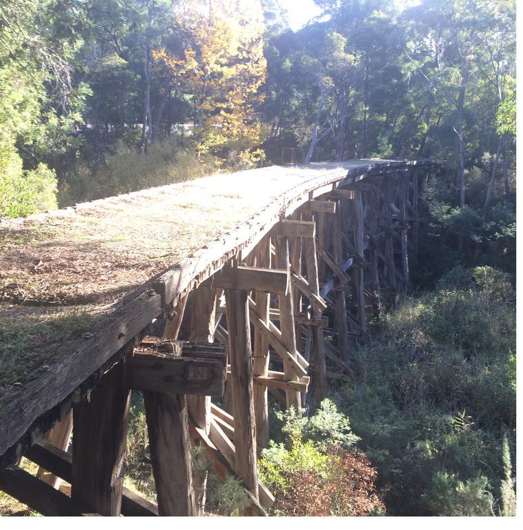 Colac Colac Corryong