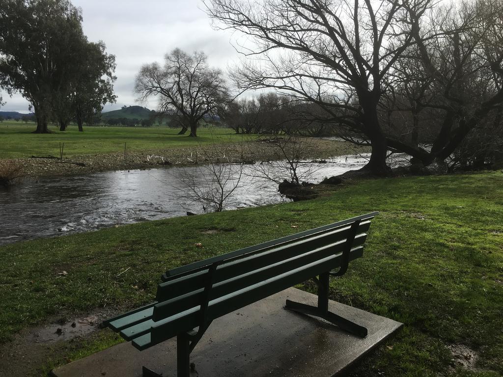 Colac Colac Corryong